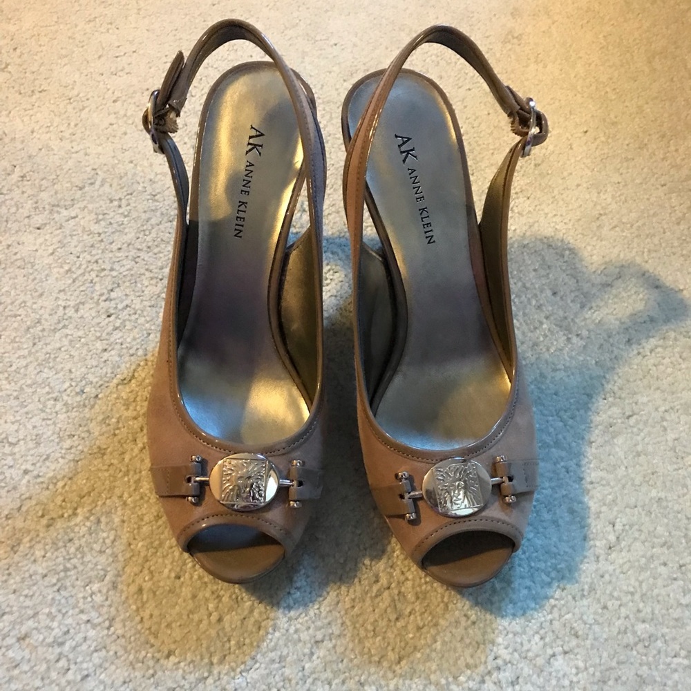 Anne Klein Leather Upper